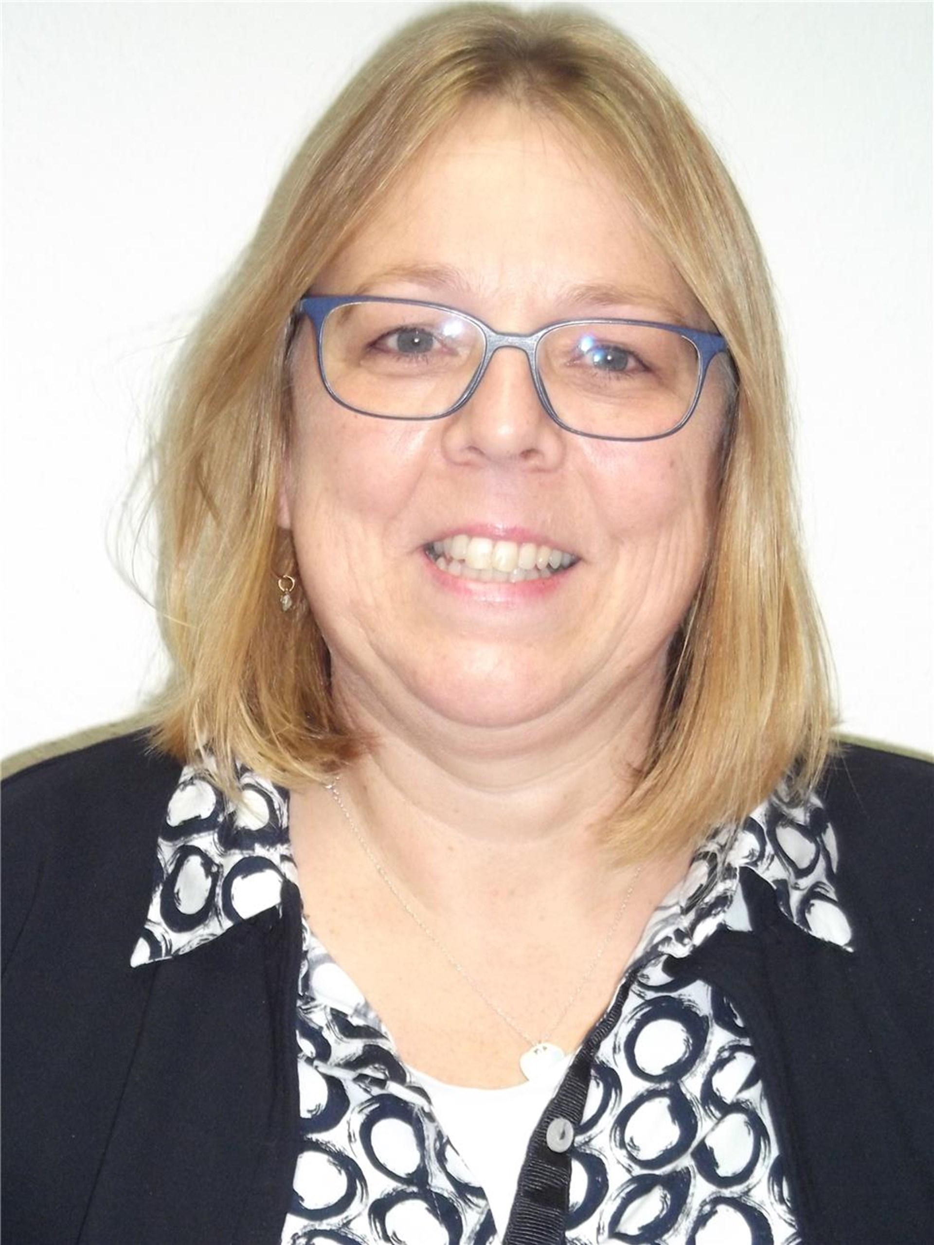 Mikolajewski, Kerstin